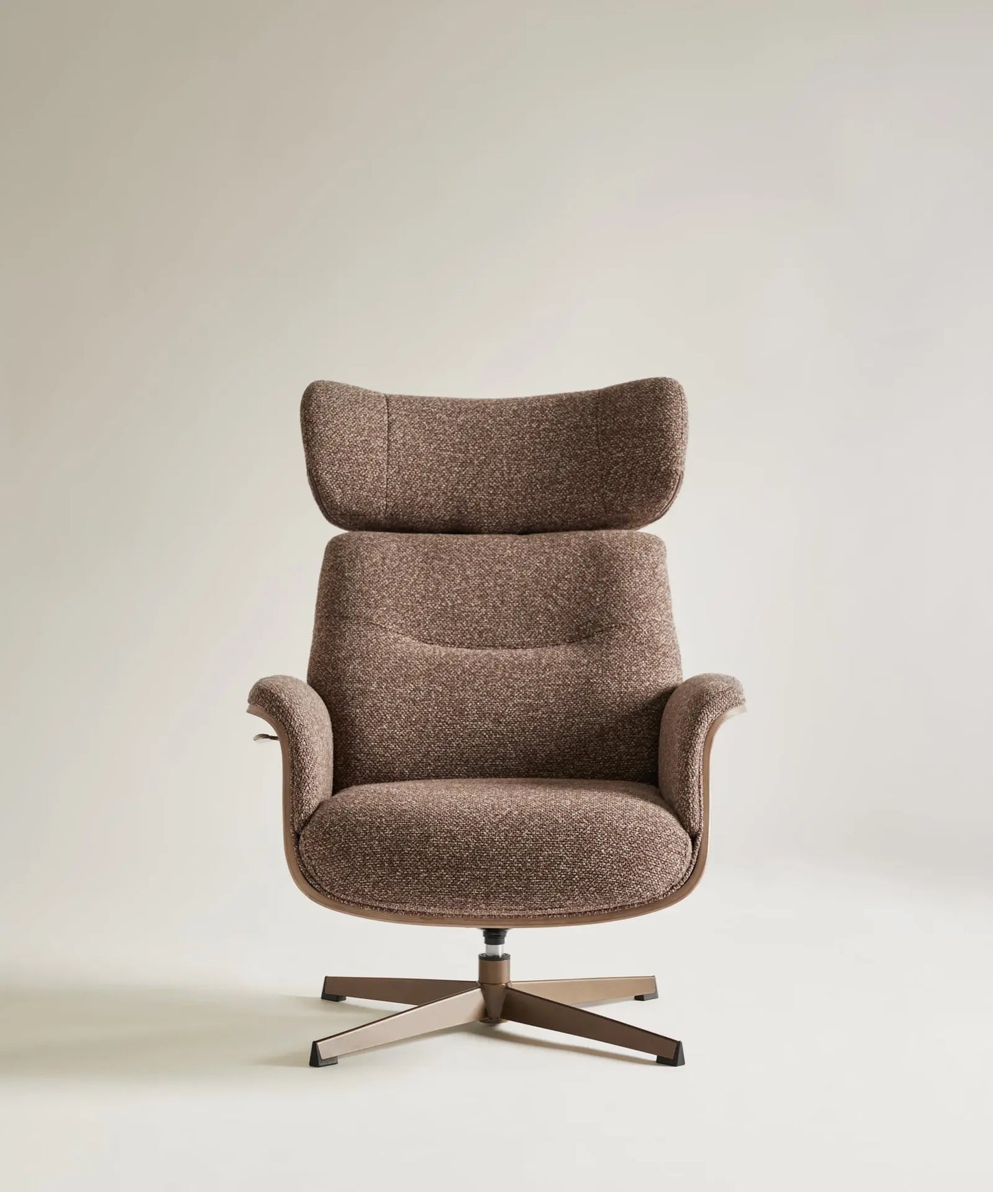 56710340804994 Sillón Reclinable en Madera y Tapizado con Reposapiés Osaka Sillones tapizados Northdeco