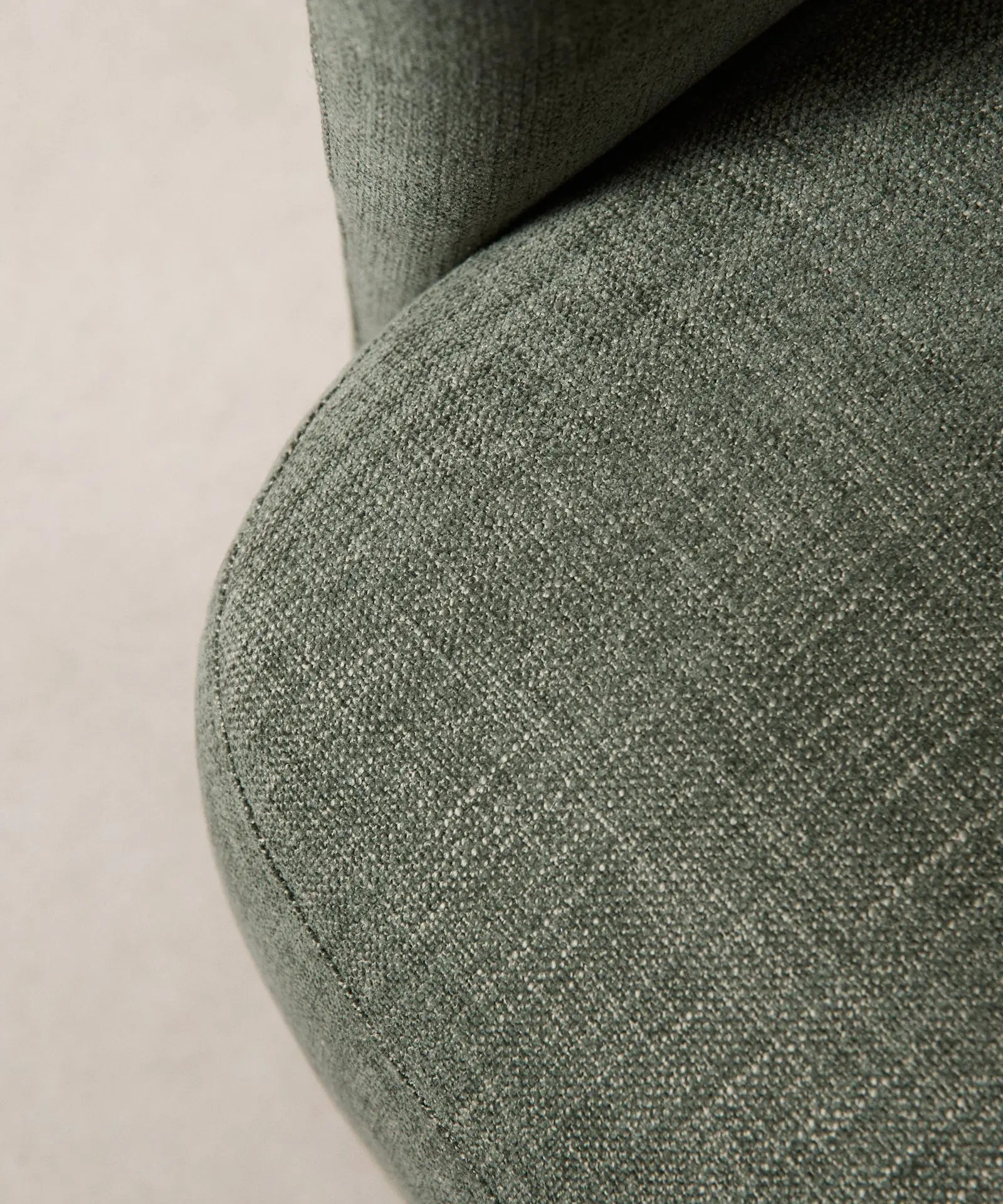 55521903018370 Sillón Tapizado con Reposabrazos Naya Sillones tapizados Northdeco