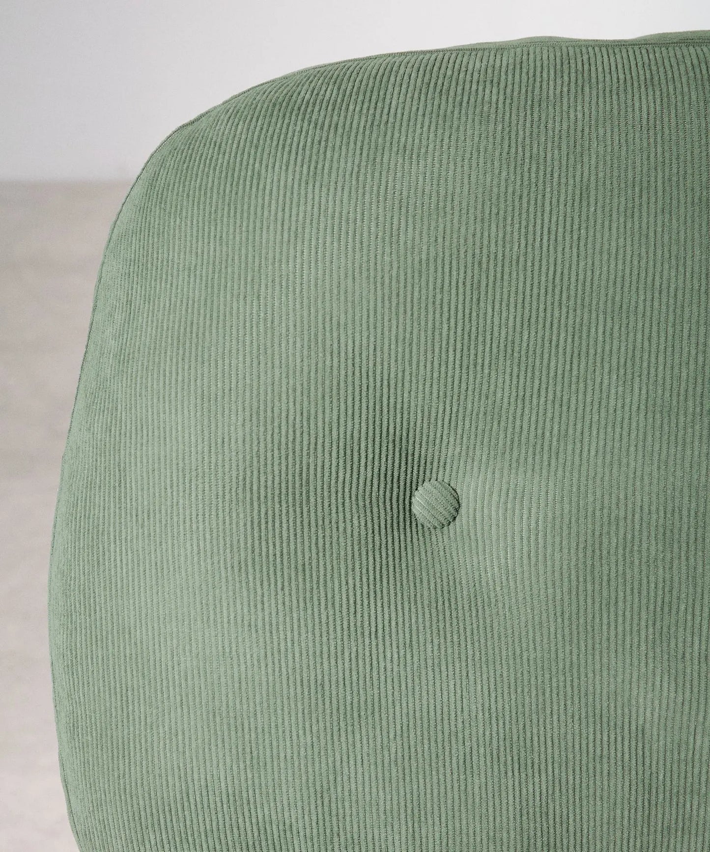 56585892692354 Sillón Giratorio Tapizado Orbit Sillones tapizados Northdeco