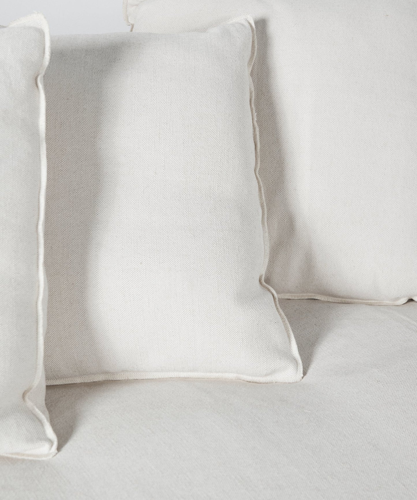 56097194377602 Sofá de 3 Plazas en tela Turín Sofás Tapizados Northdeco