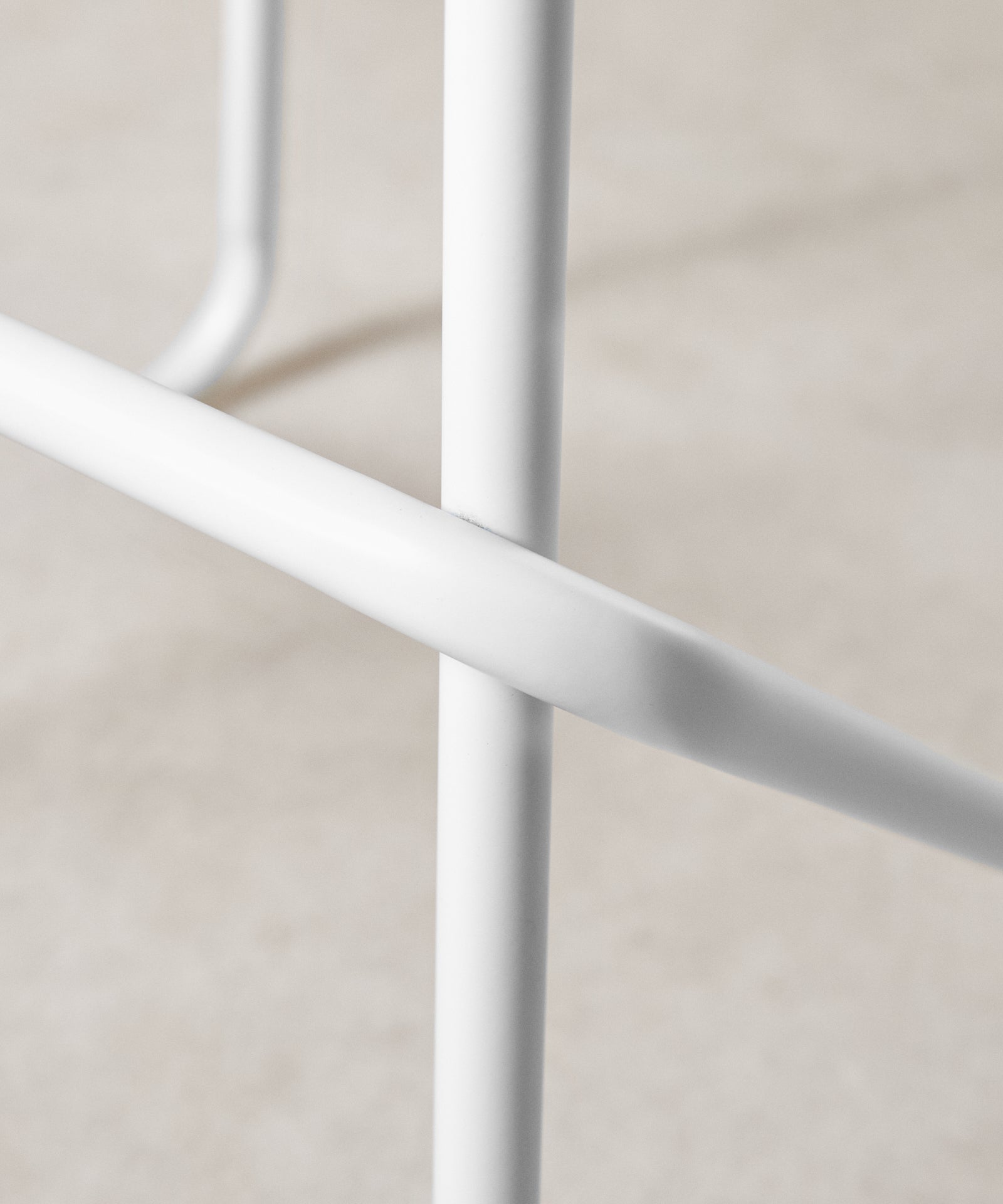 55535025586562 Taburete Alto en Acero y Madera Kai Taburetes Northdeco