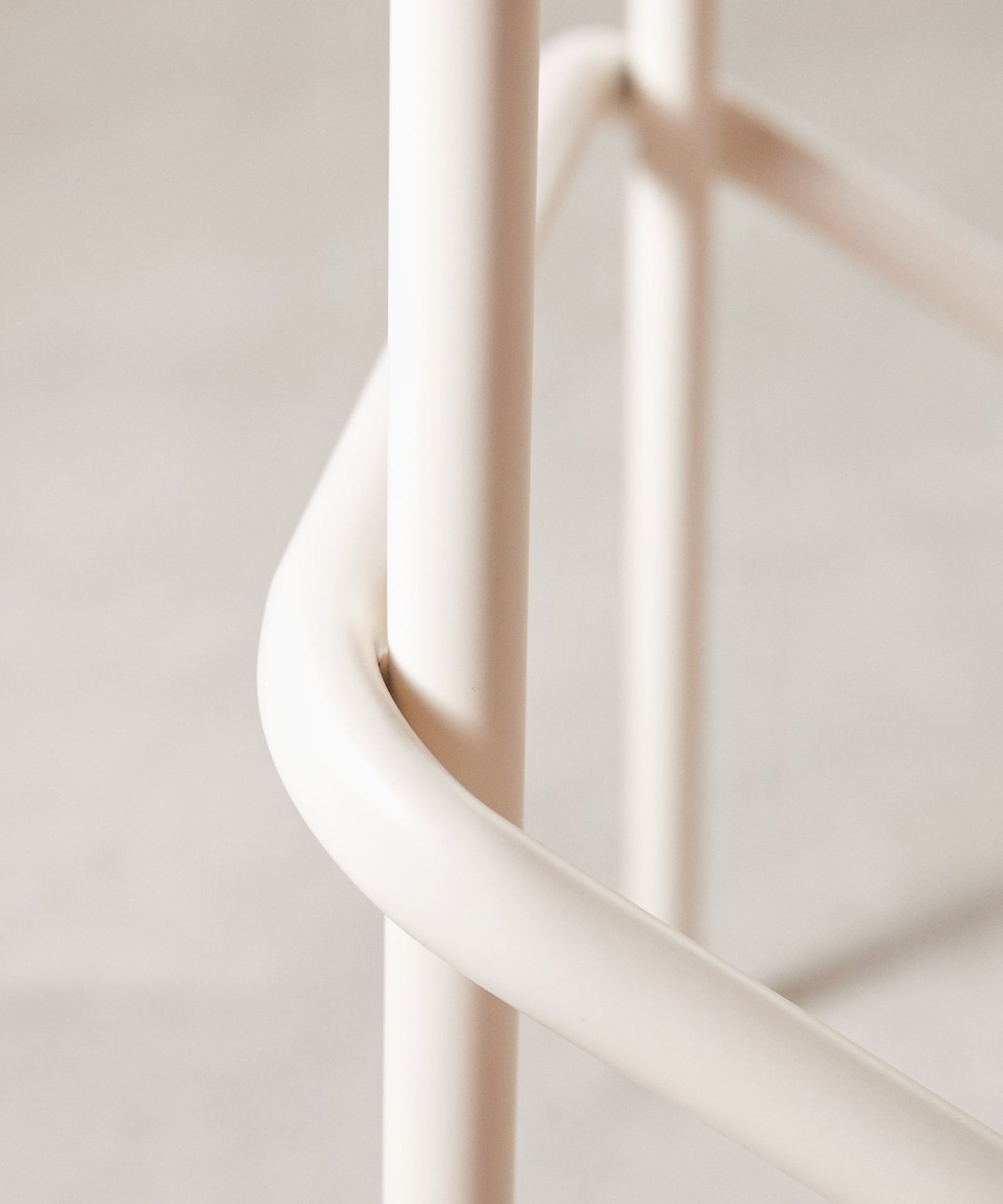 55535025521026 Taburete Alto en Acero y Madera Kai Taburetes Northdeco