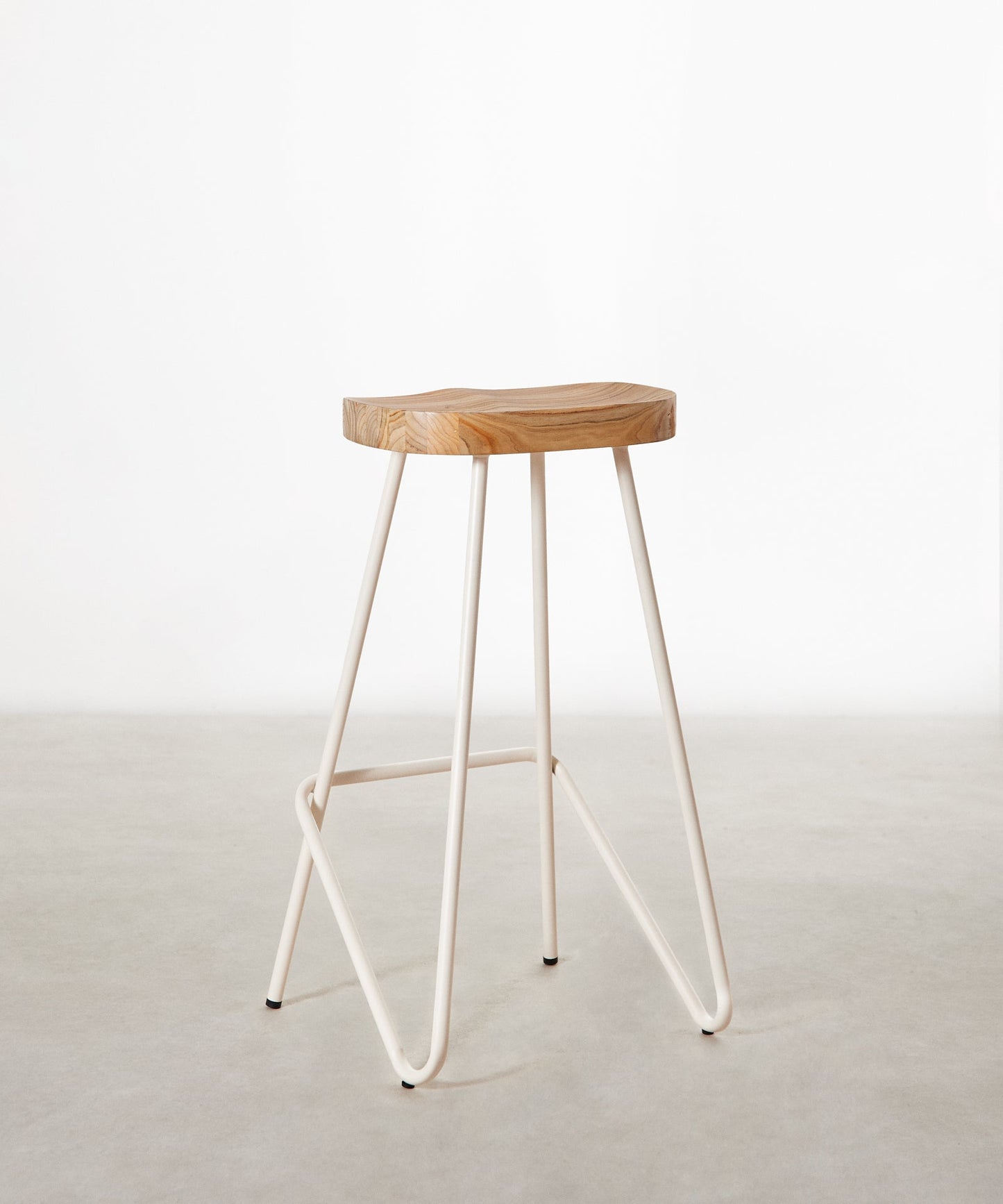 55535025521026 Taburete Alto en Acero y Madera Kai Taburetes Northdeco
