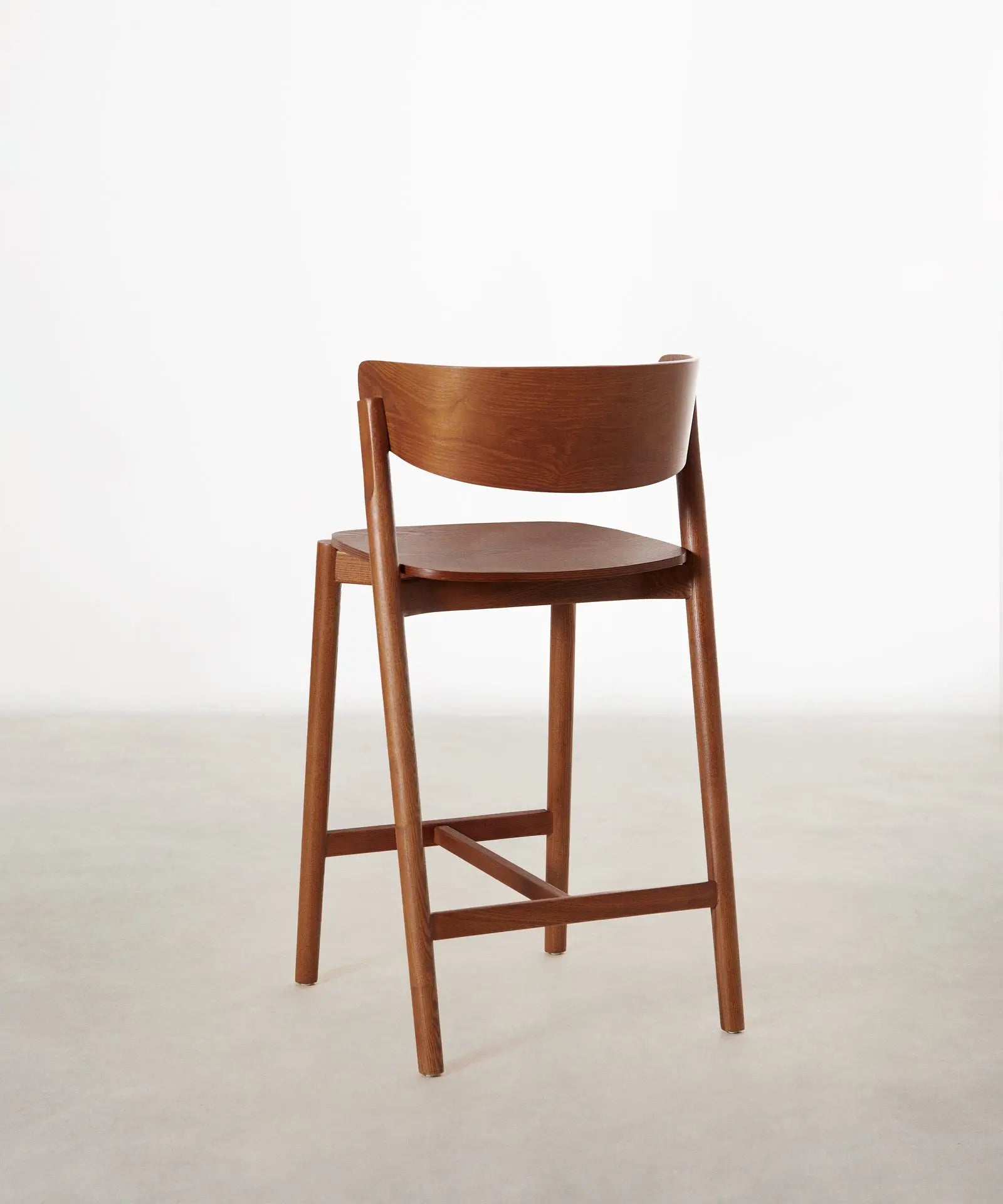 55196615442818 Taburete de madera Skog Taburetes Northdeco