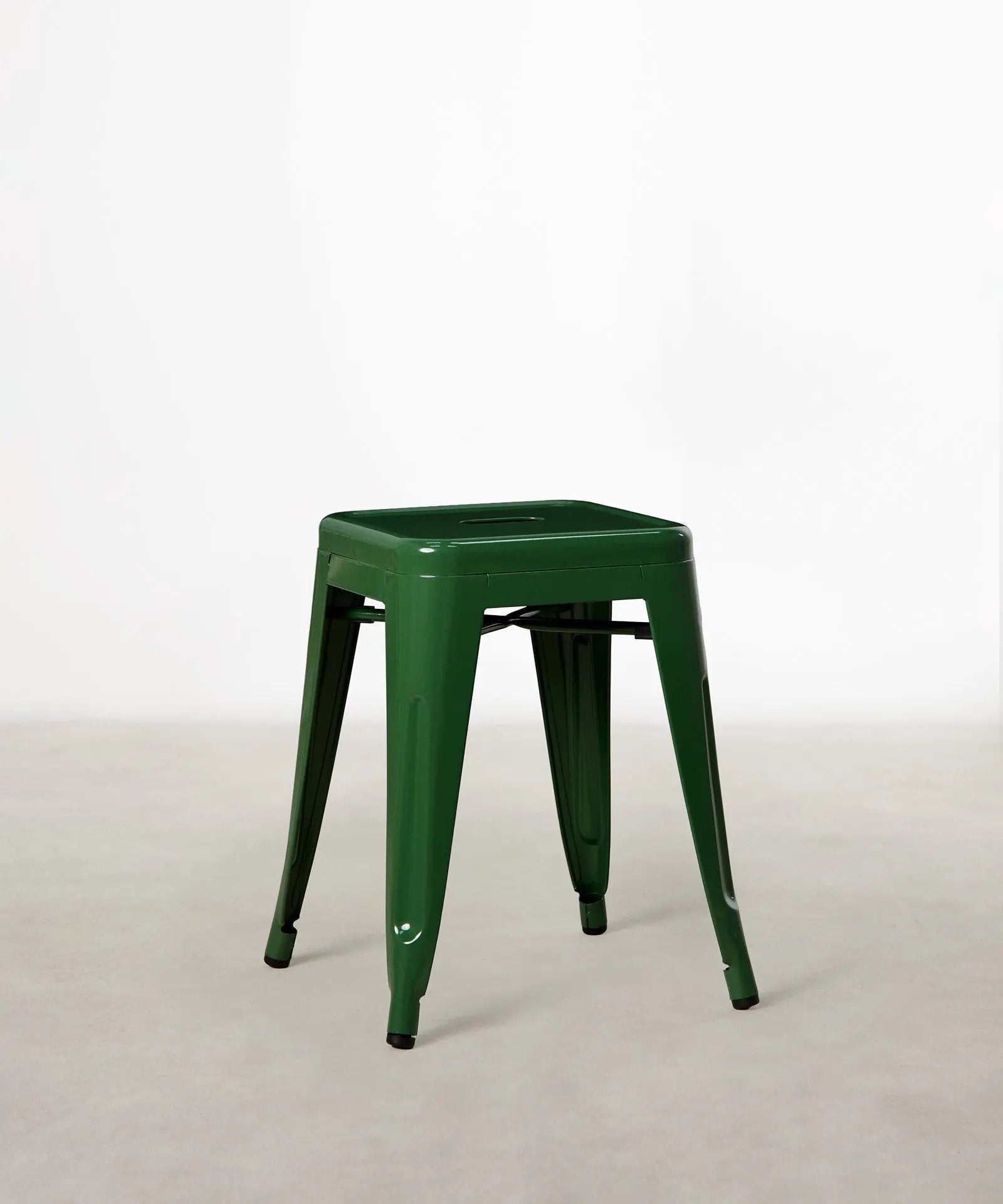 55743336055170 Taburete Bajo de Metal Tolik Taburetes Northdeco