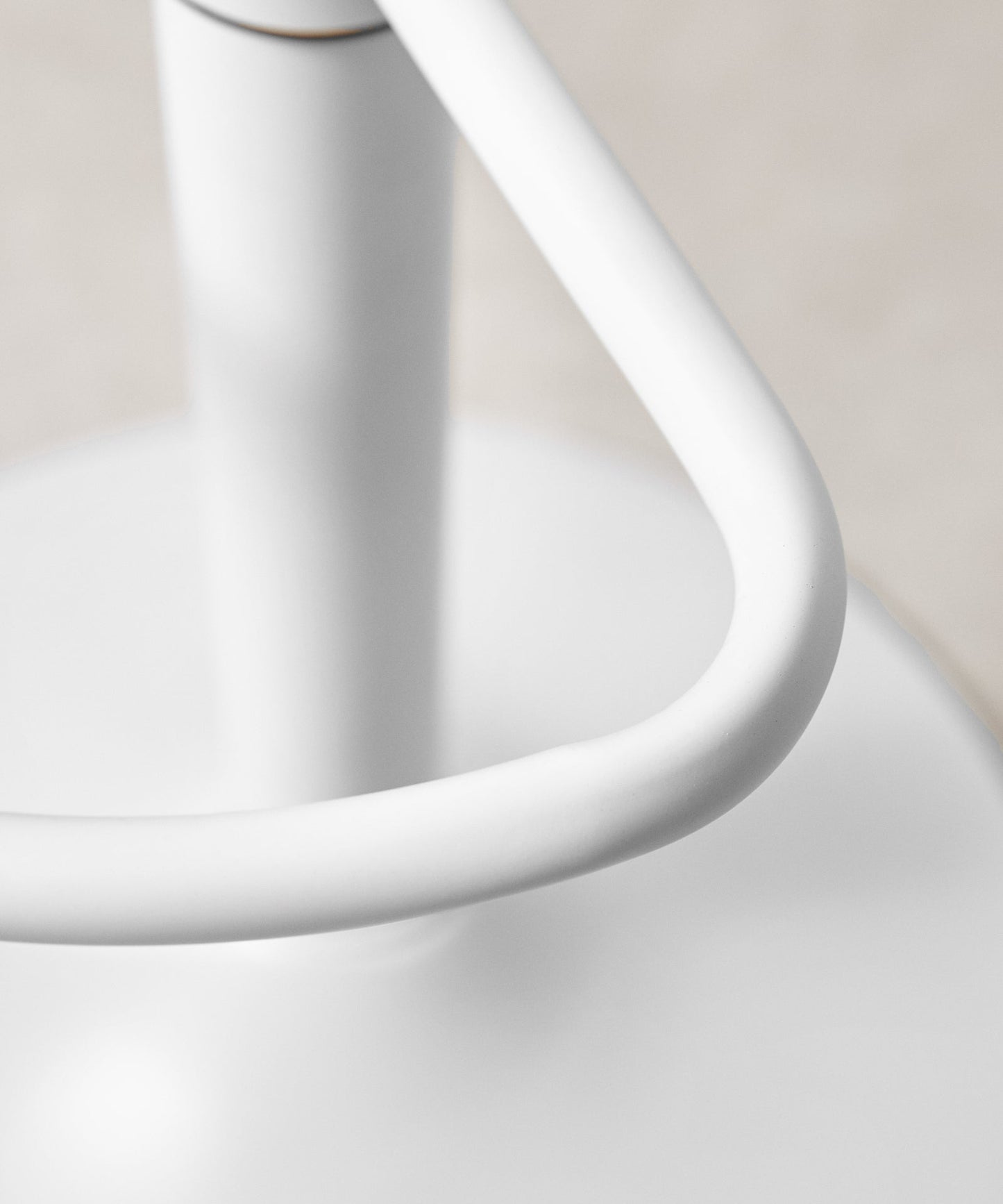 55531152310658 Taburete Alto Regulable en Acero Beige y Madera Nora Taburetes Northdeco