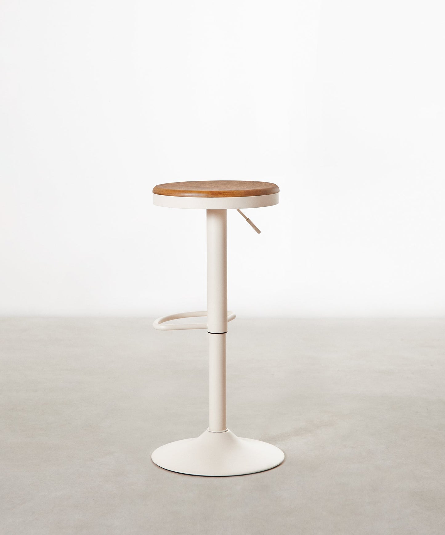 55531166040450 Taburete Alto Regulable en Acero Beige y Madera Nora Taburetes Northdeco