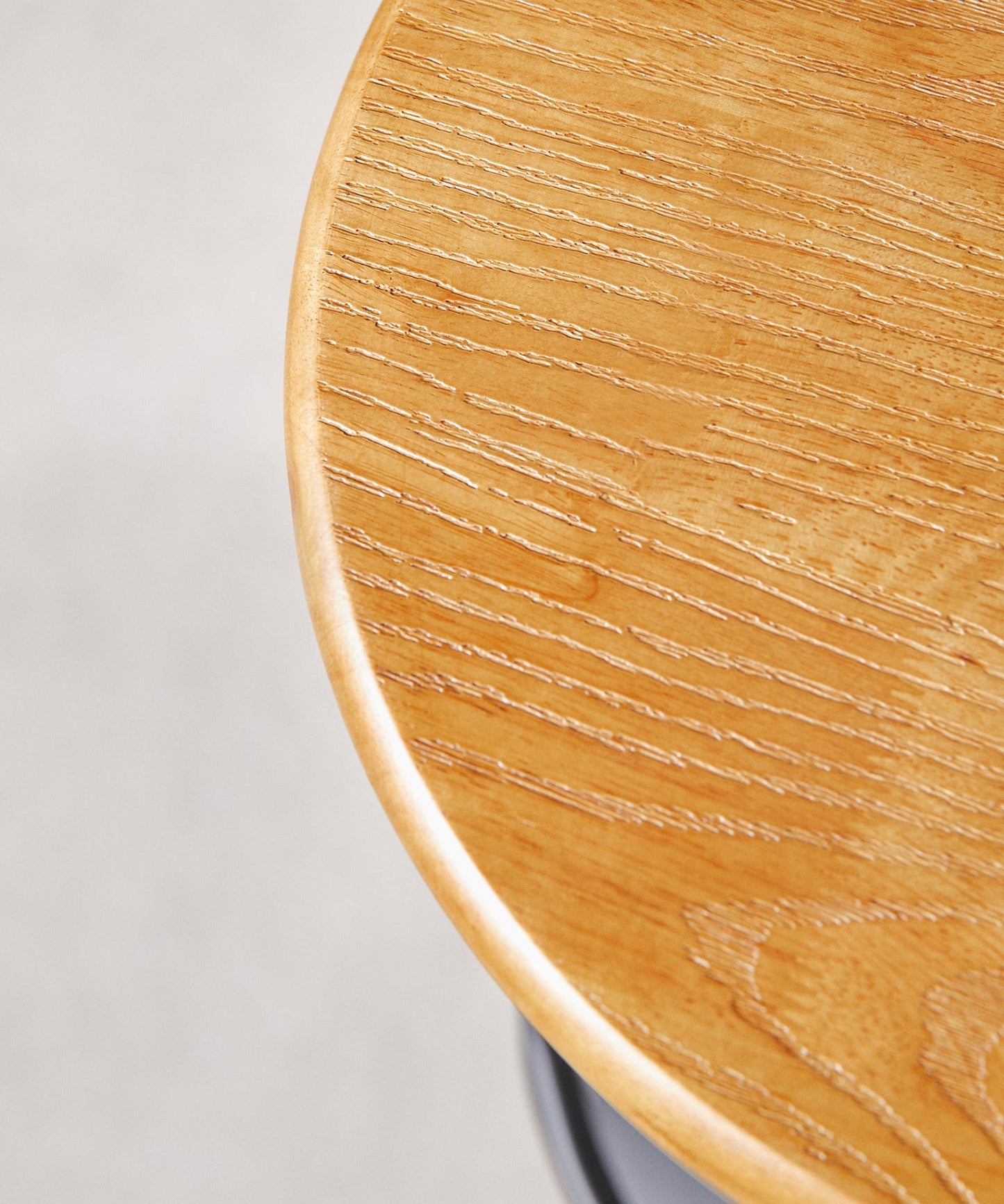 55531152179586 Taburete Alto Regulable en Acero Beige y Madera Nora Taburetes Northdeco