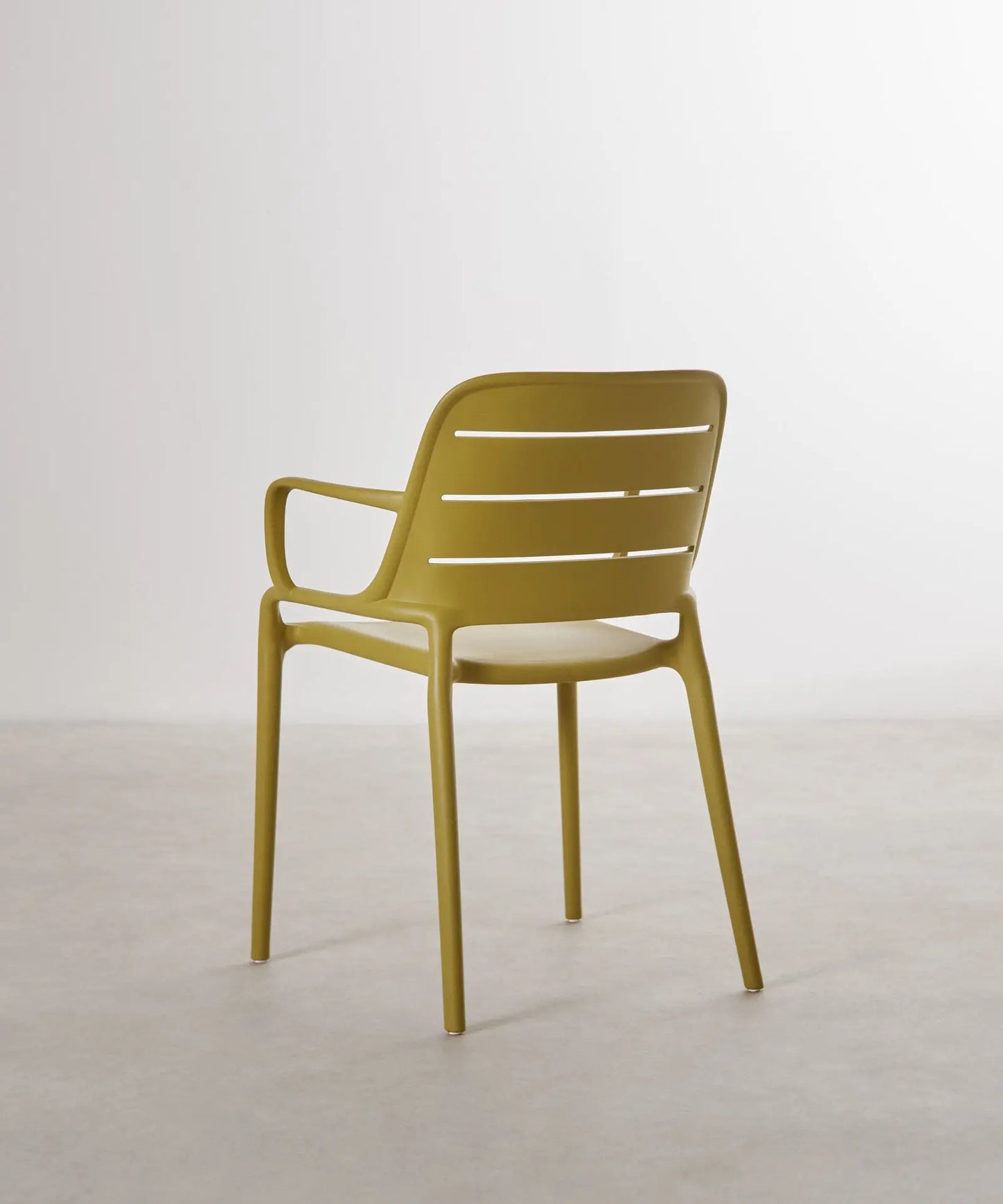 55066312671618 Silla de Polipropileno con Reposabrazos Mila Sillas de Plástico Northdeco