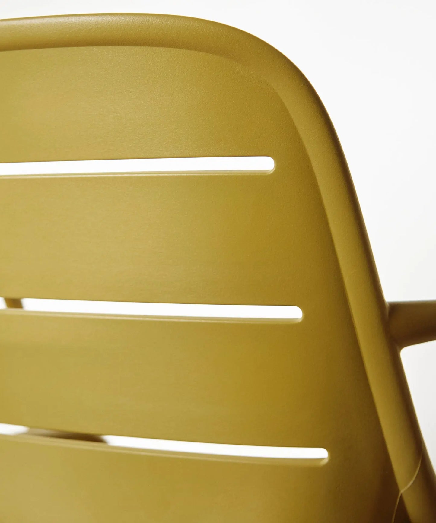 55066312671618 Silla de Polipropileno con Reposabrazos Mila Sillas de Plástico Northdeco