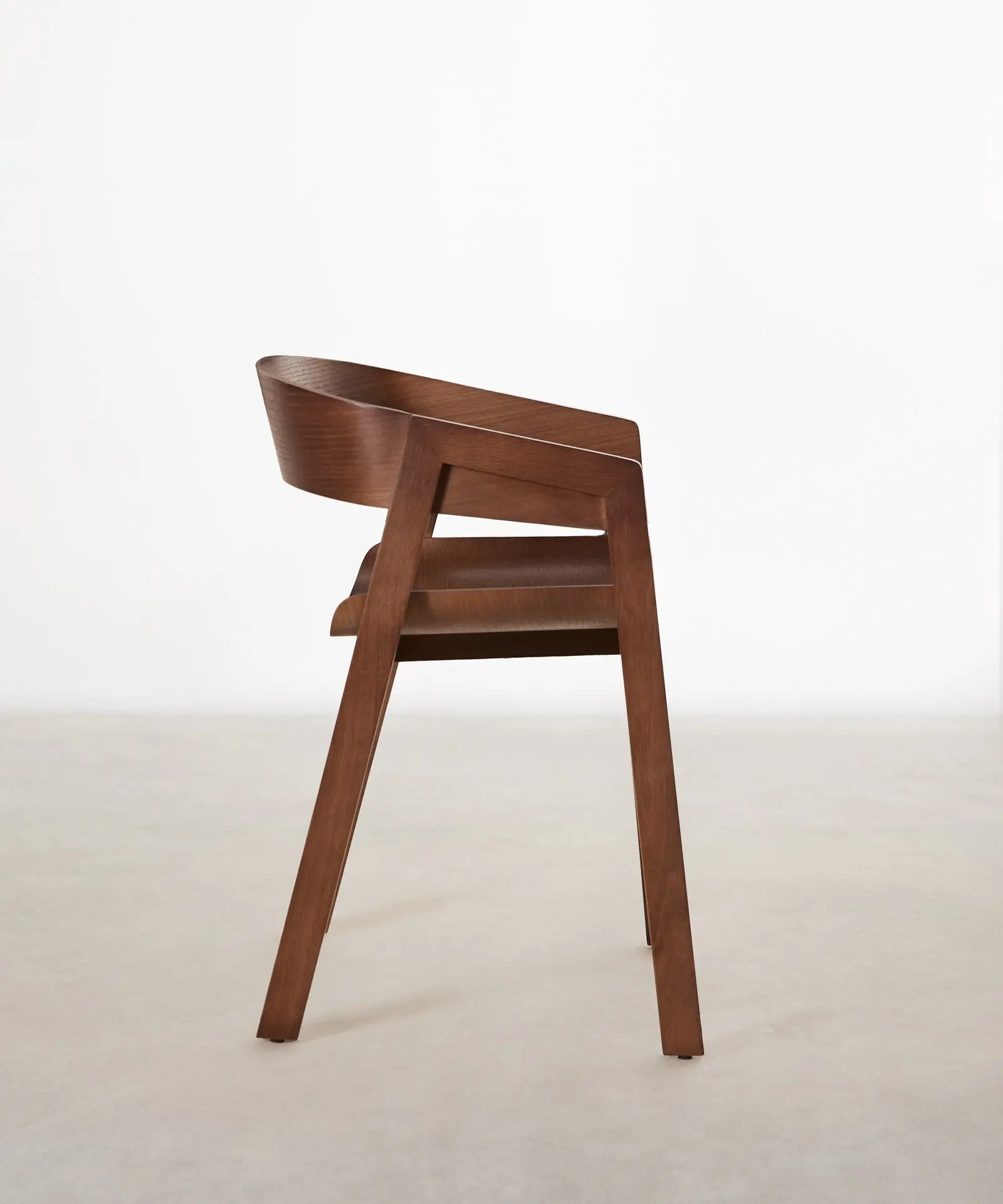 55510306423170 Silla de comedor en Madera con Reposabrazos Bella Sillas de madera Northdeco