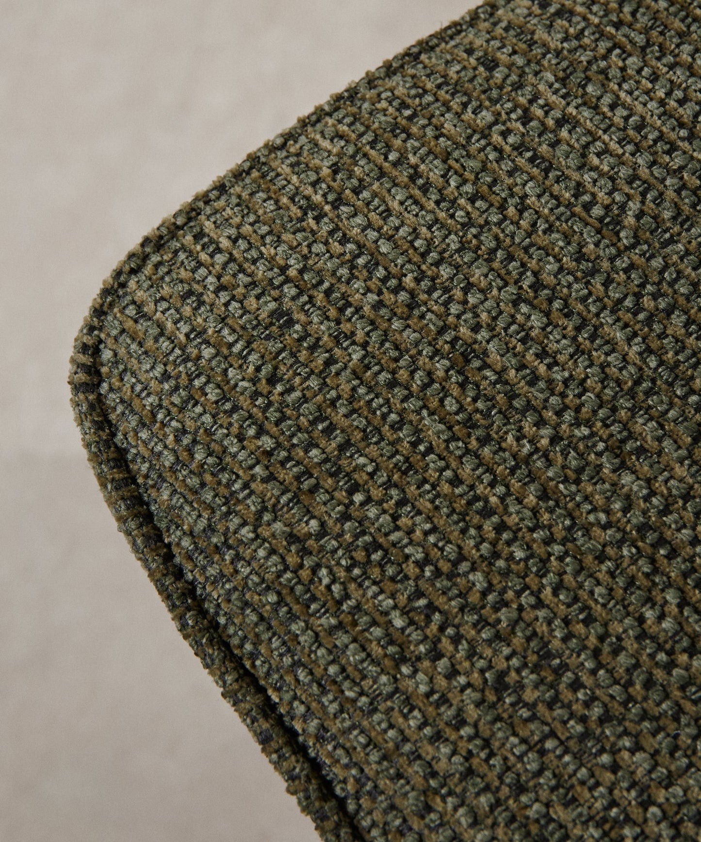 55253067694466 ND- 0923 Sillas tapizadas Northdeco