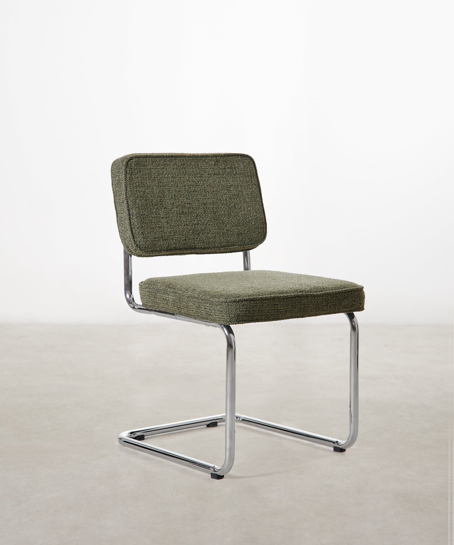 55253067694466 ND- 0923 Sillas tapizadas Northdeco